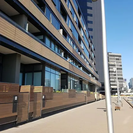 Melbourne Docklands Riverside Views Exterior photo
